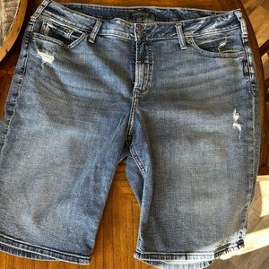 Silver Jean Bermuda Shirts ~ Waist 36